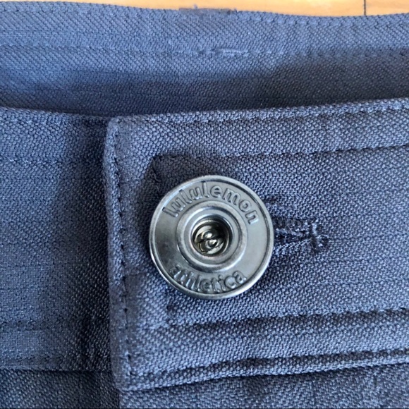 Lululemon Cadence Commute Shorts 36 - Picture 5 of 7